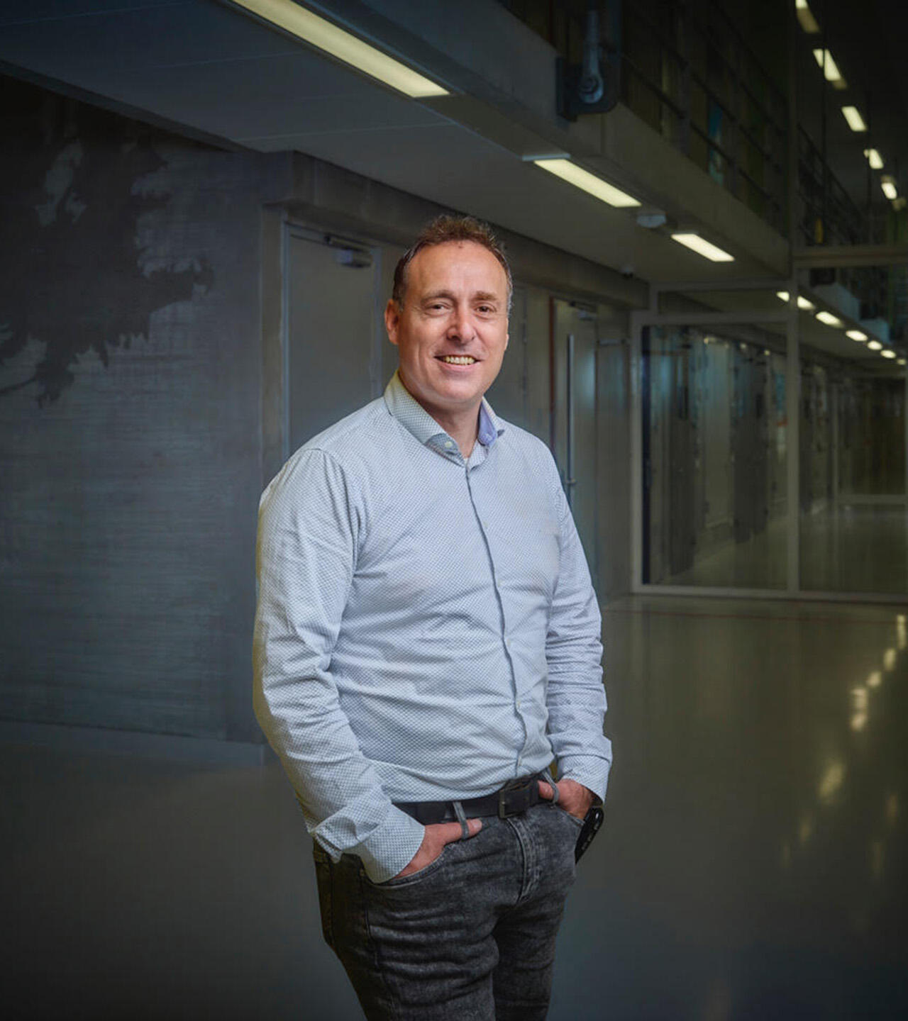 “Bij mijn werk houd ik in gedachten dat ik mensen indirect help op een goede manier in de maatschappij terug te keren.” 