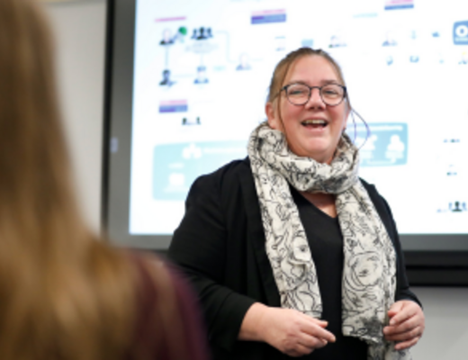 "Mijn praktijkervaring is goud waard tijdens de lessen"